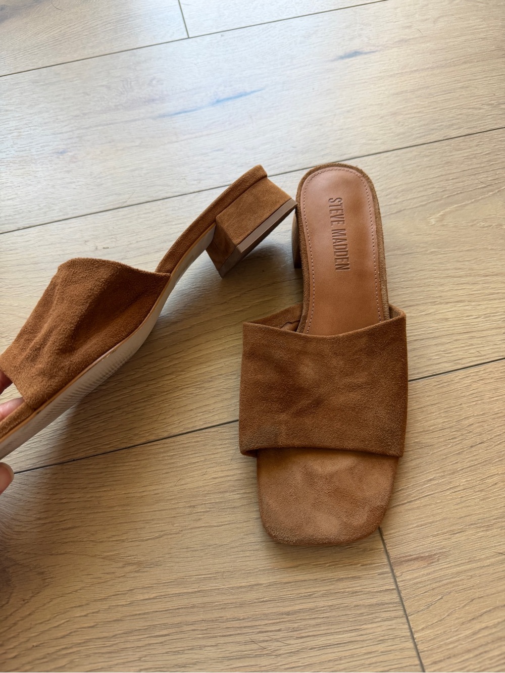Steve Madden Cognac Suede Slide Mules - Picture 2 of 3